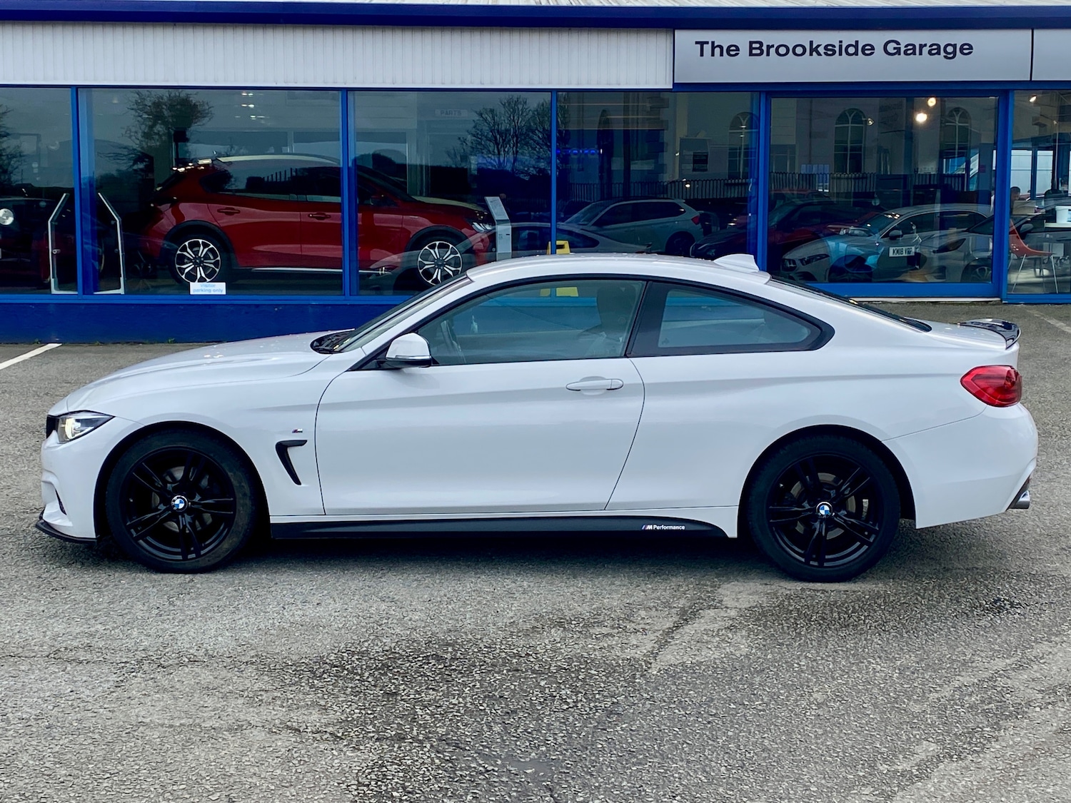 Used BMW 4 Series 2018 for sale - 77152710: Photo 4