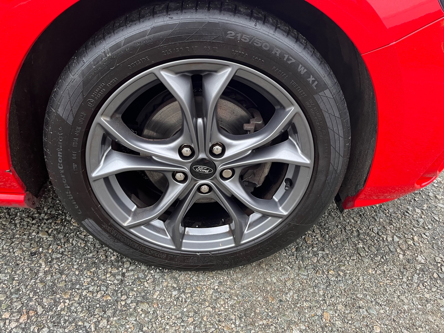 Used Ford Focus 2019 for sale - 76706715: Photo 9