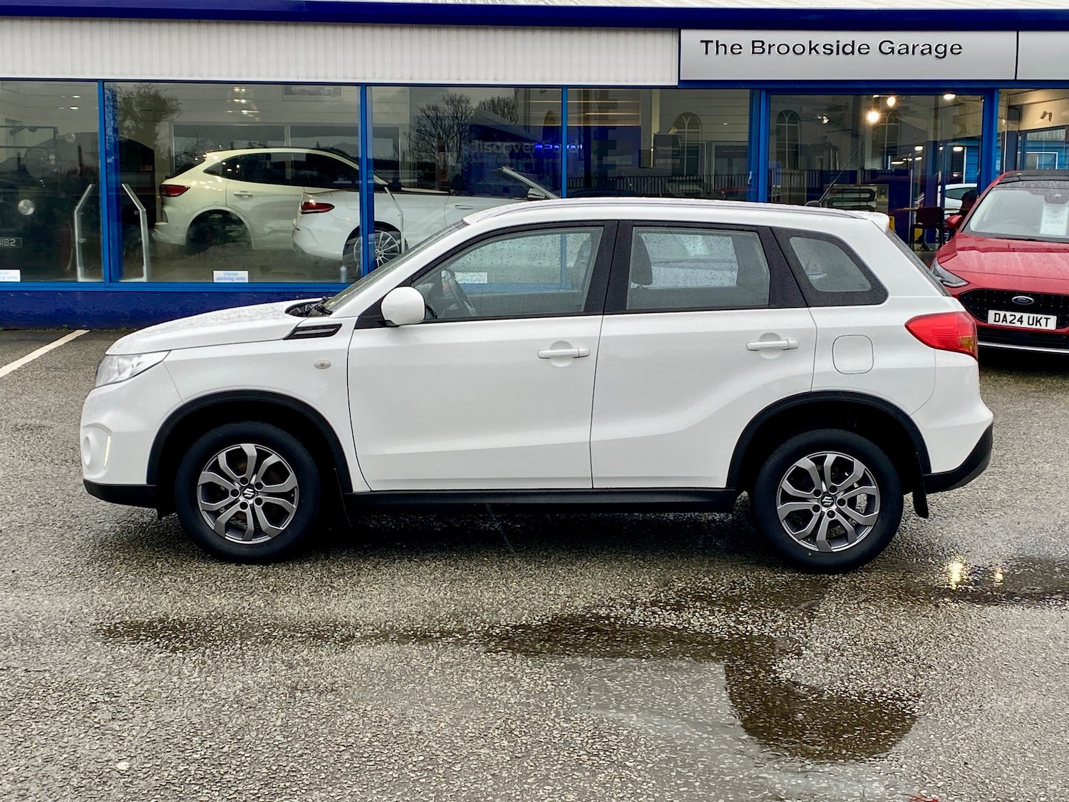 Used Suzuki Vitara 2018 for sale - 77450935: Photo 4