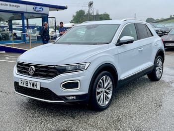 Used Volkswagen T-Roc 2018 for sale - 79582340: Photo