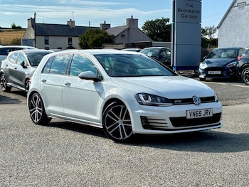 Used Volkswagen Golf 2015 for sale - 79531231: Photo