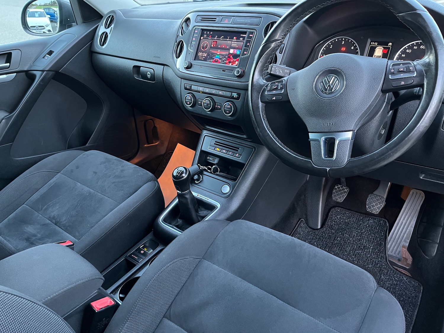 Used Volkswagen Tiguan 2015 for sale - 76641655: Photo 10