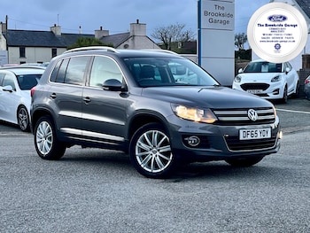 Volkswagen - Tiguan