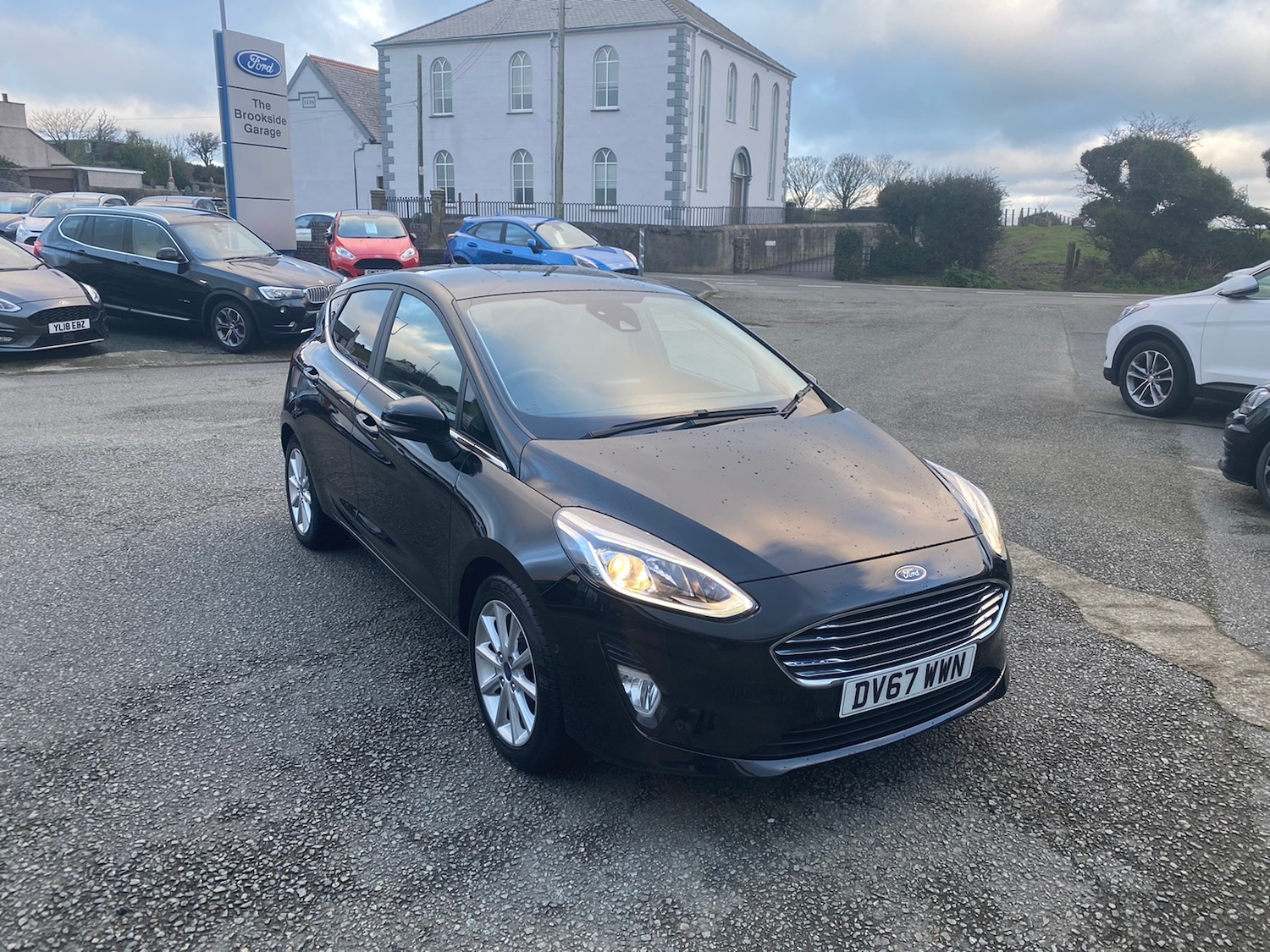 Used Ford Fiesta 2017 for sale - 78197254: Photo 1