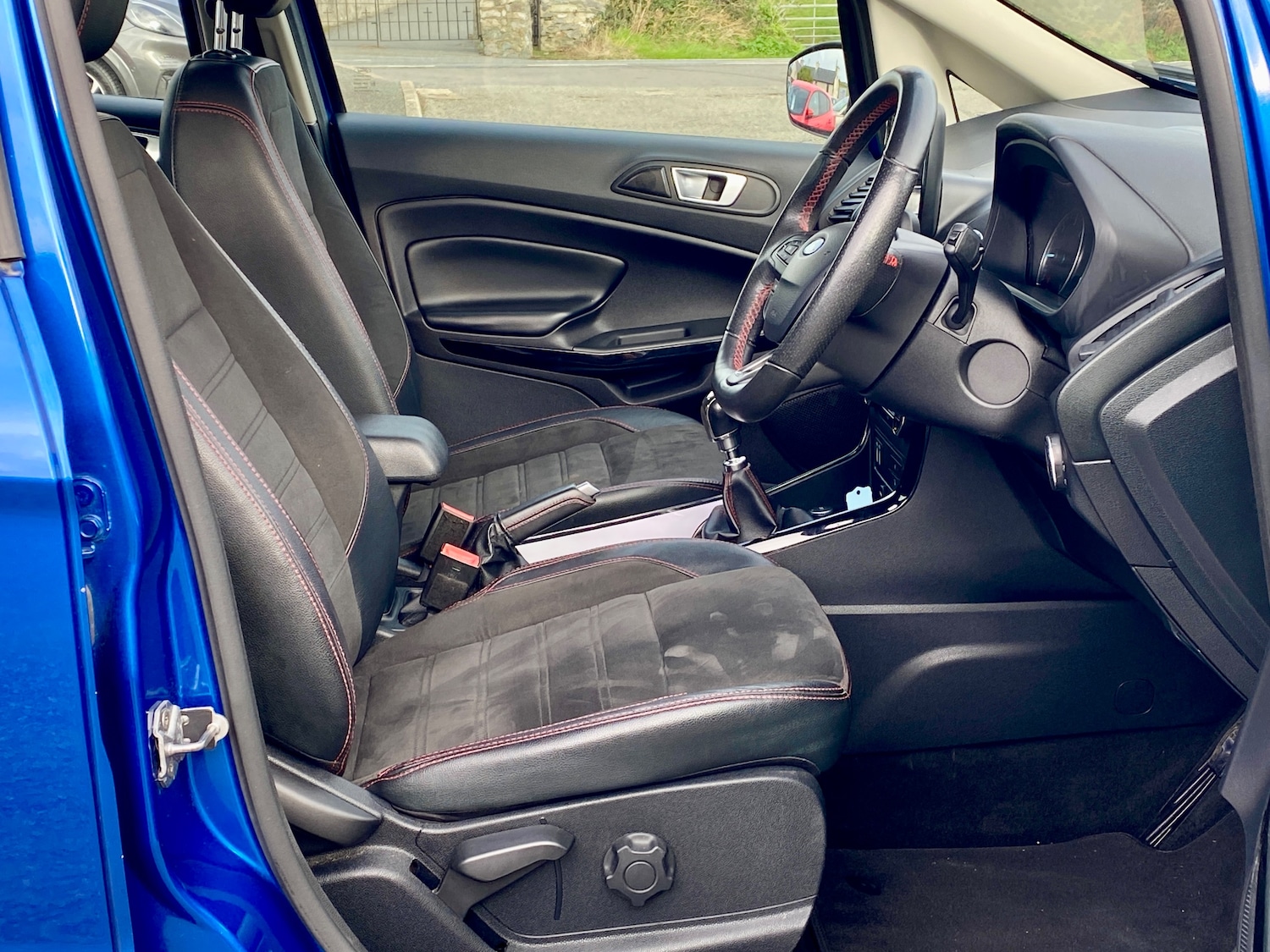 Used Ford Ecosport 2018 for sale - 76376795: Photo 10