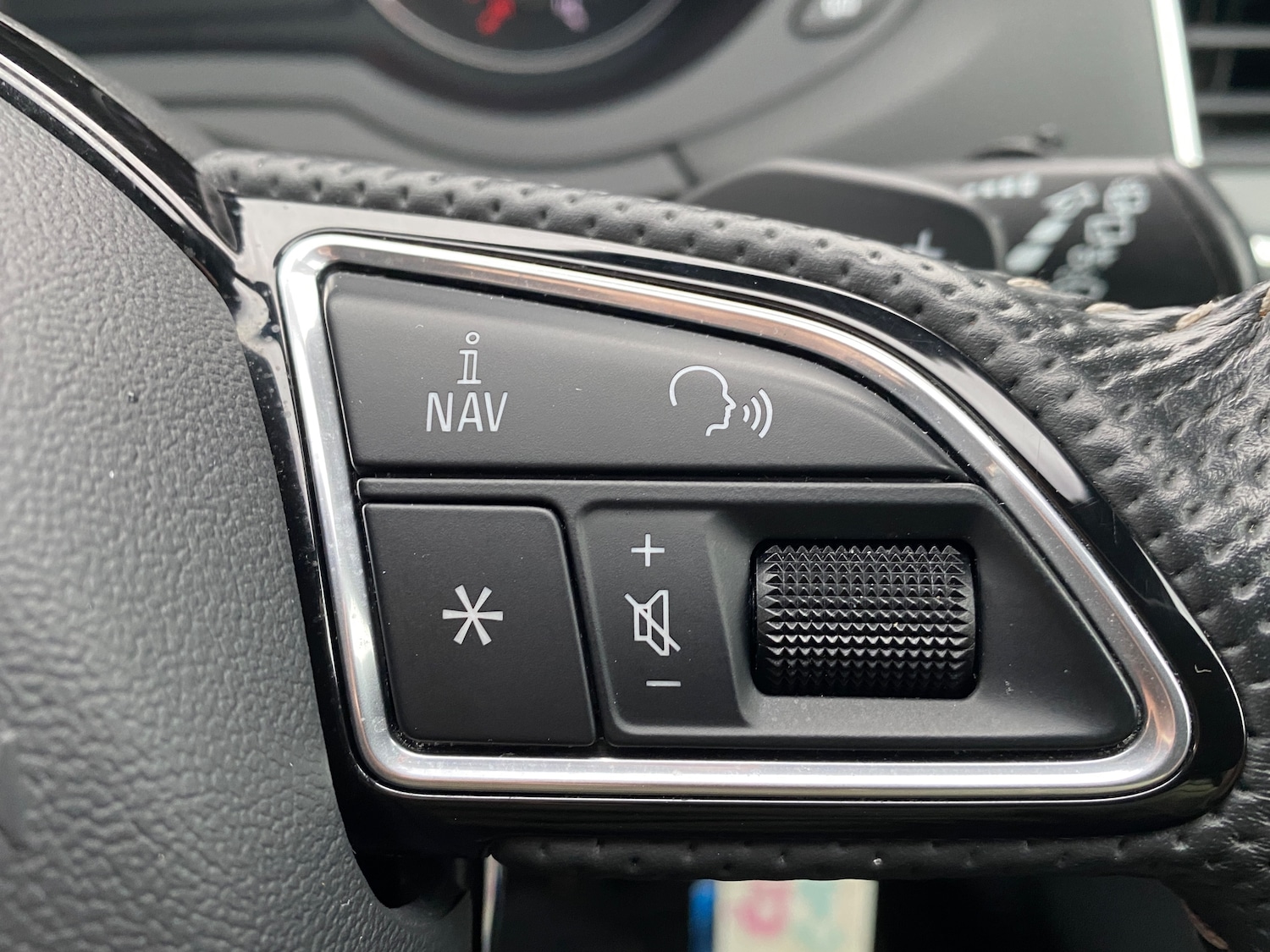 Used Audi Q3 2017 for sale - 76171031: Photo 16