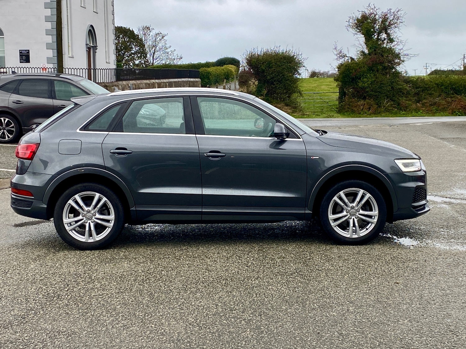Used Audi Q3 2017 for sale - 76171031: Photo 8