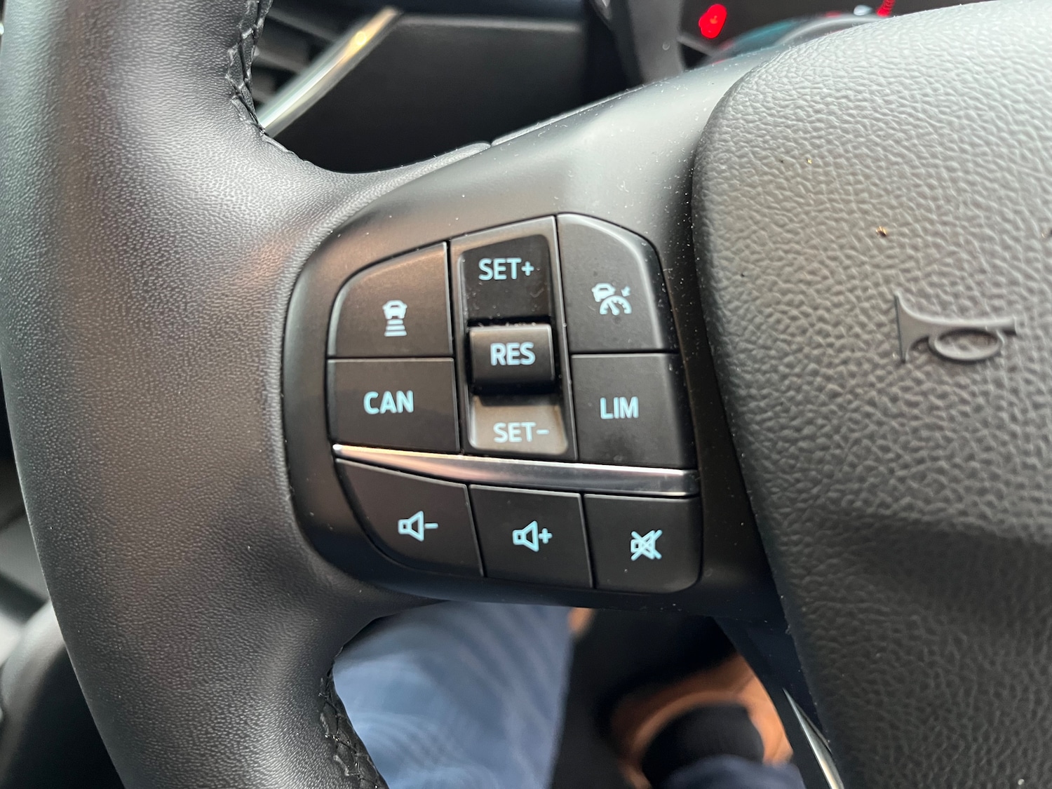 Used Ford Focus 2023 for sale - 77336921: Photo 13