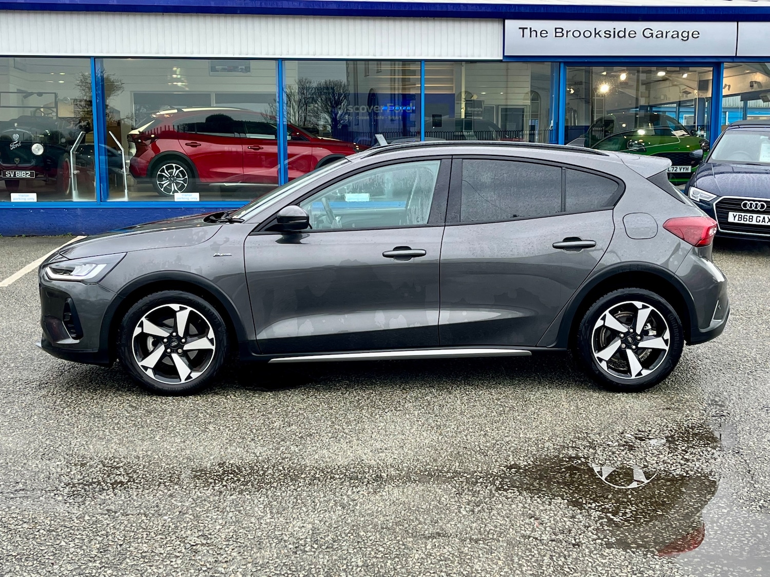 Used Ford Focus 2023 for sale - 77336921: Photo 4