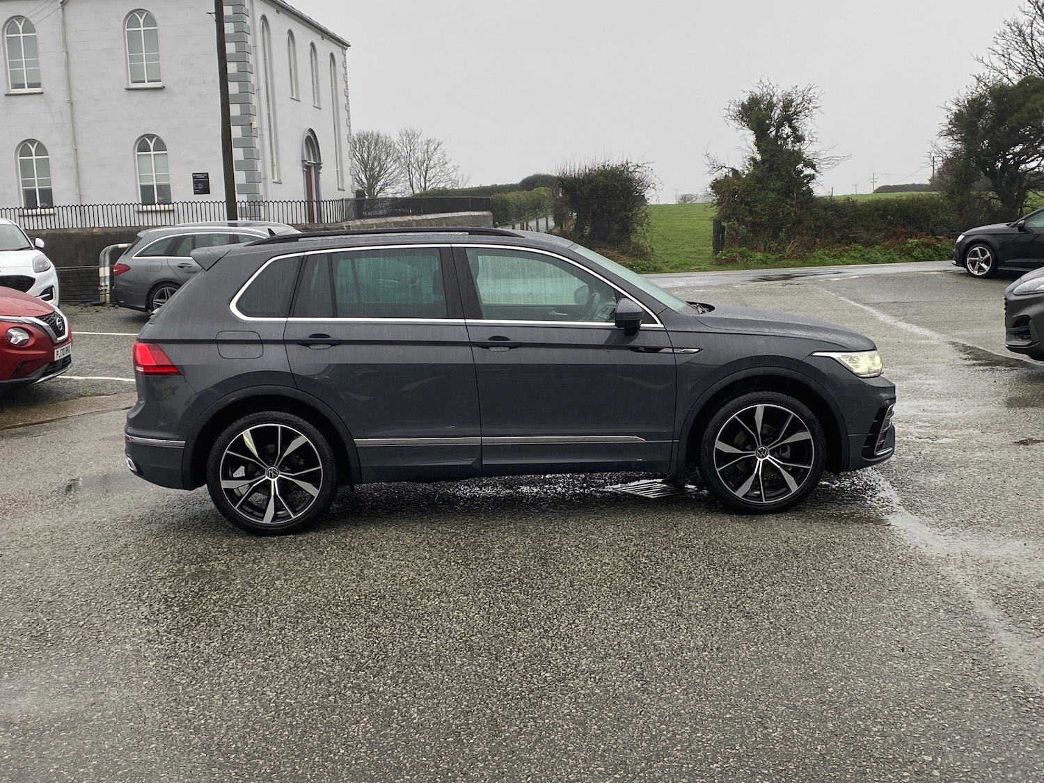 Used Volkswagen Tiguan 2023 for sale - 76711947: Photo 8