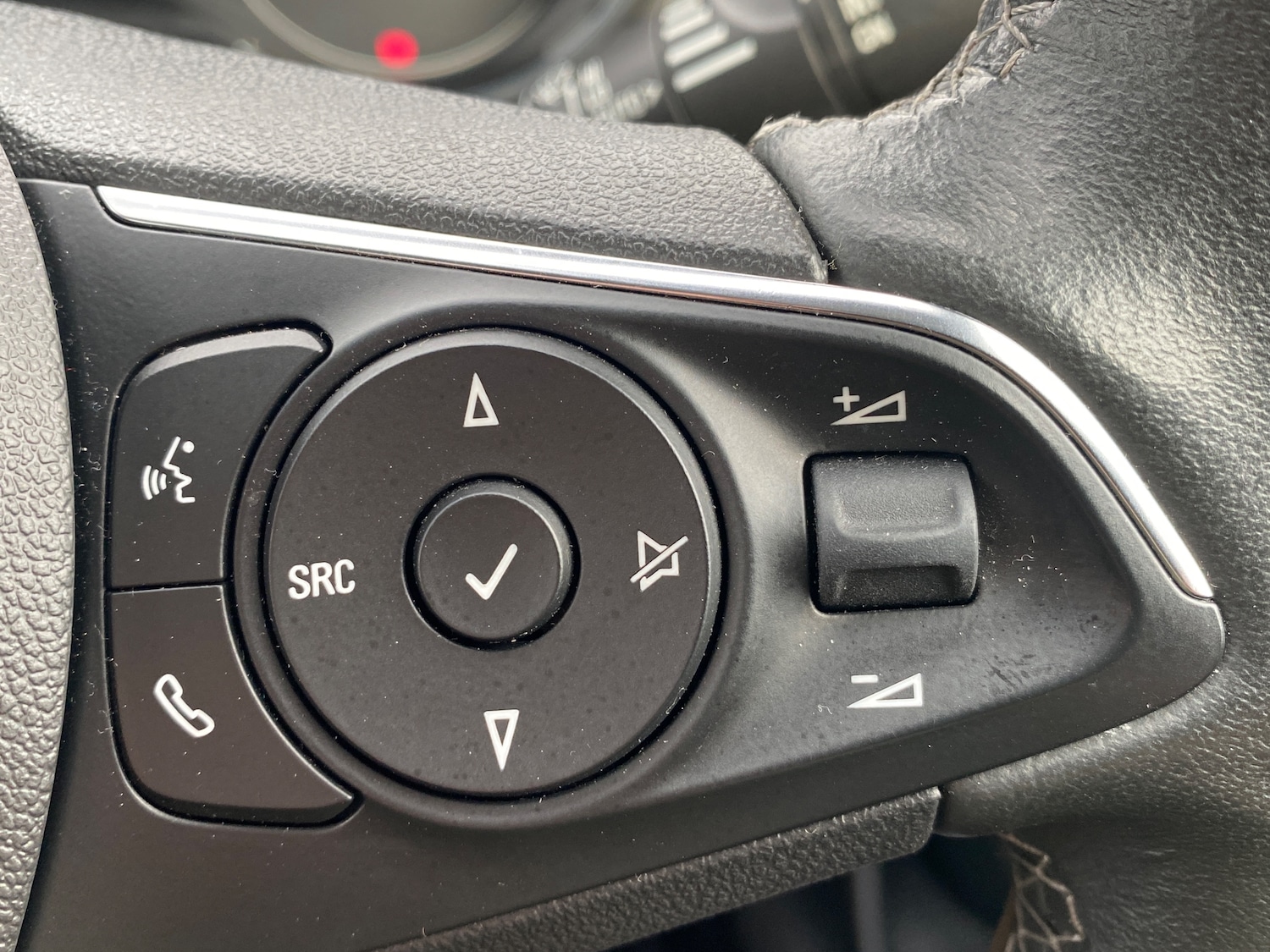 Used Vauxhall Crossland 2022 for sale - 76311684: Photo 17