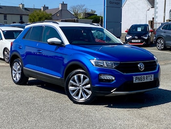 Used Volkswagen T-Roc 2019 for sale - 78331654: Photo