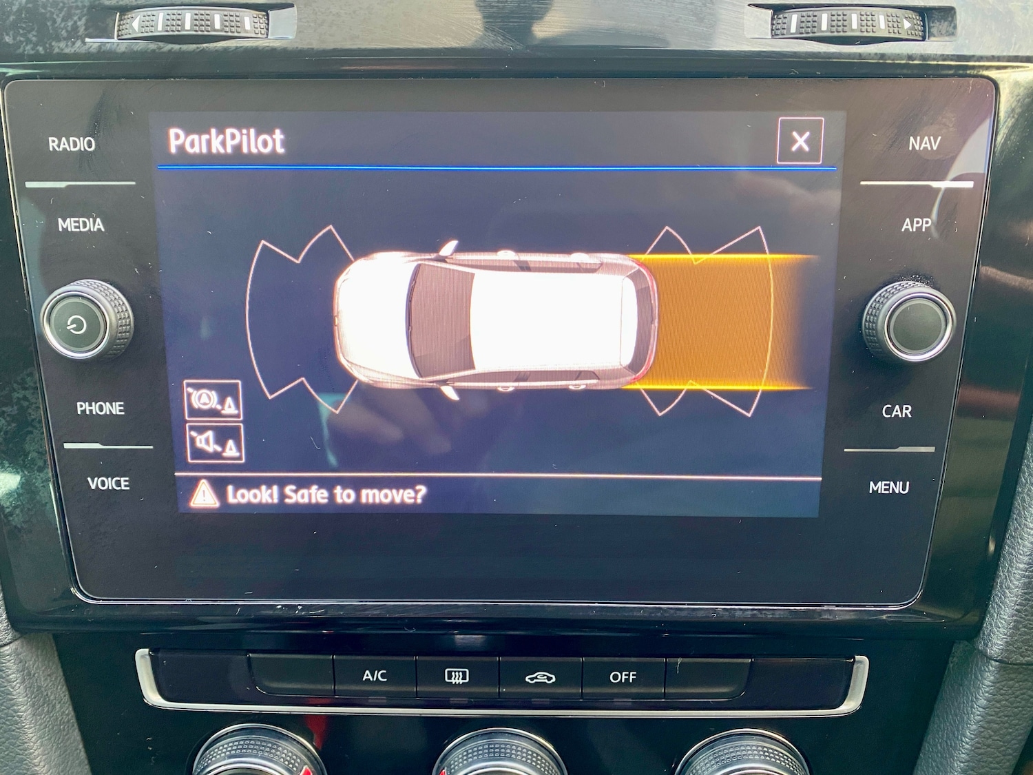 Used Volkswagen Golf 2020 for sale - 76798642: Photo 14