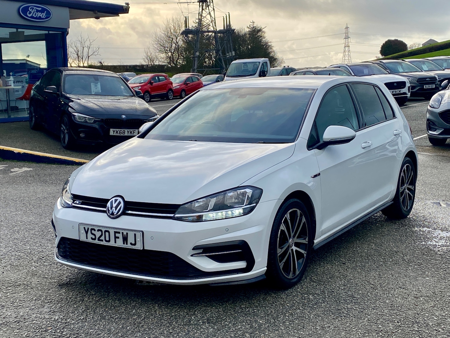 Used Volkswagen Golf 2020 for sale - 76798642: Photo 3