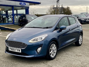 Used Ford Fiesta 2018 for sale - 77200802: Photo