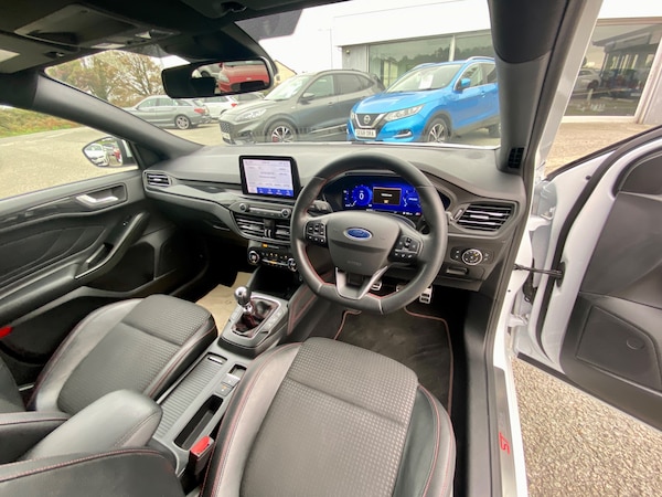 Used Ford Focus 2020 for sale - 76273752: Photo 13