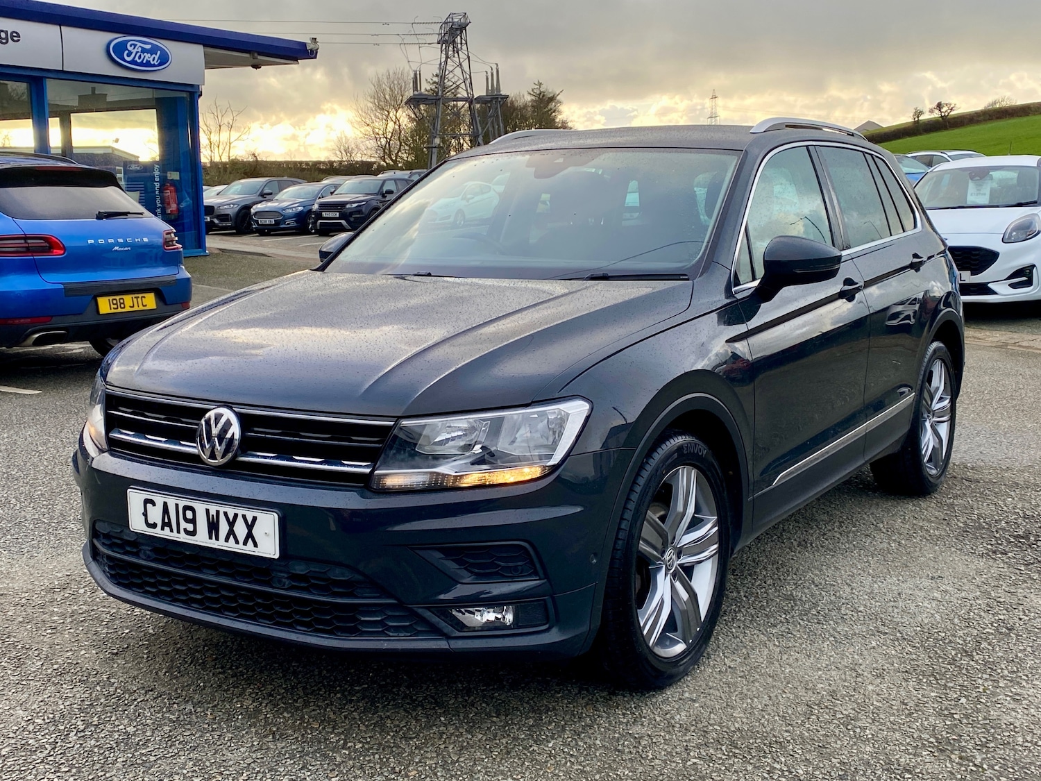 Used Volkswagen Tiguan 2019 for sale - 77152712: Photo 3