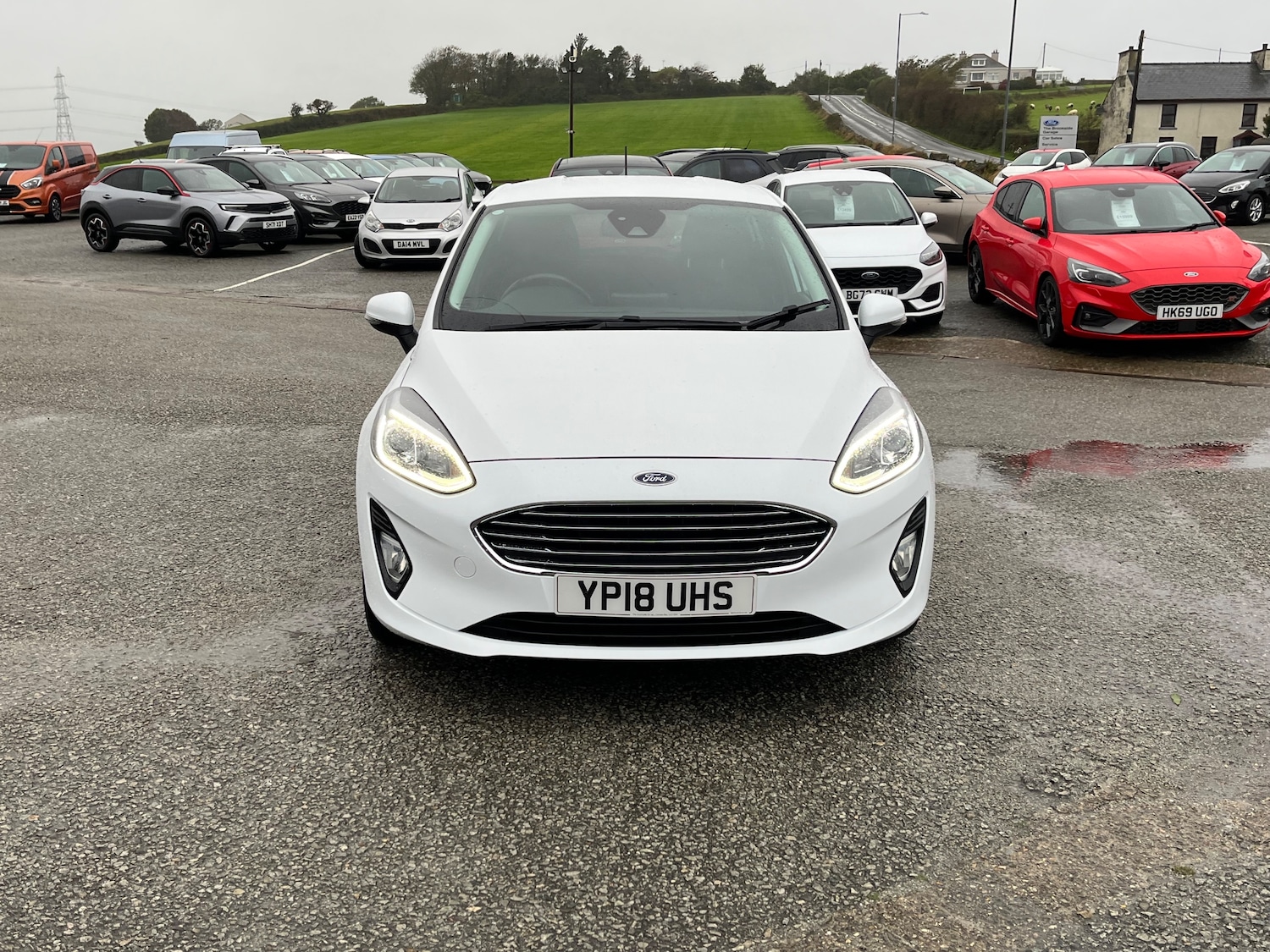 Used Ford Fiesta 2018 for sale - 76165101: Photo 2