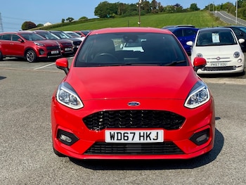 Used Ford Fiesta 2018 for sale - 74927593: Photo
