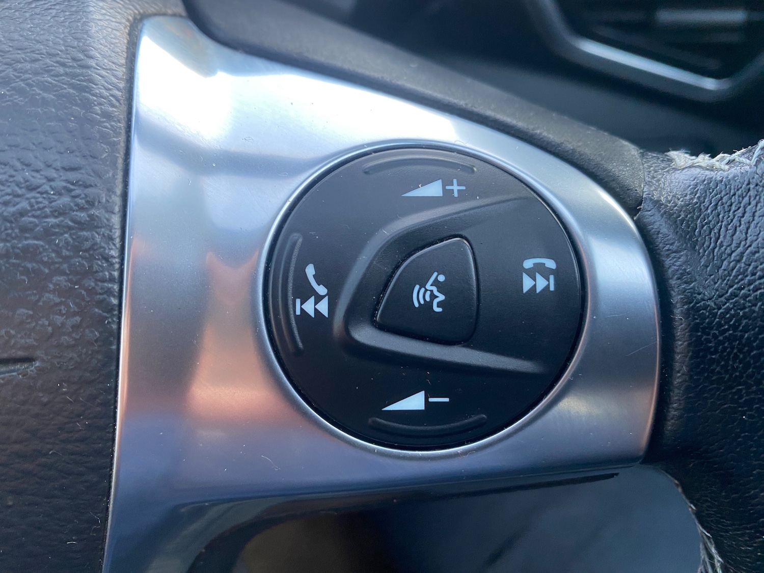 Used Ford Kuga 2013 for sale - 76931703: Photo 15