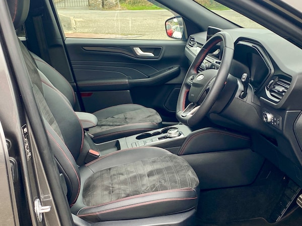 Used Ford Kuga 2022 for sale - 76273729: Photo 10