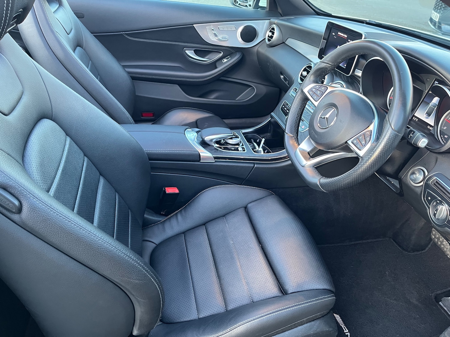 Used Mercedes-Benz C Class 2018 for sale - 77436277: Photo 14