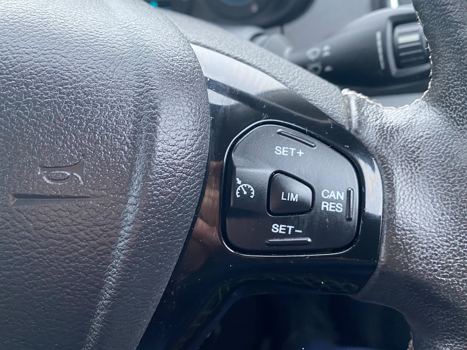 Used Ford Ka+ 2018 for sale - 77631330: Photo 17