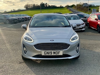 Used Ford Fiesta for sale - 76305265: Photo 2