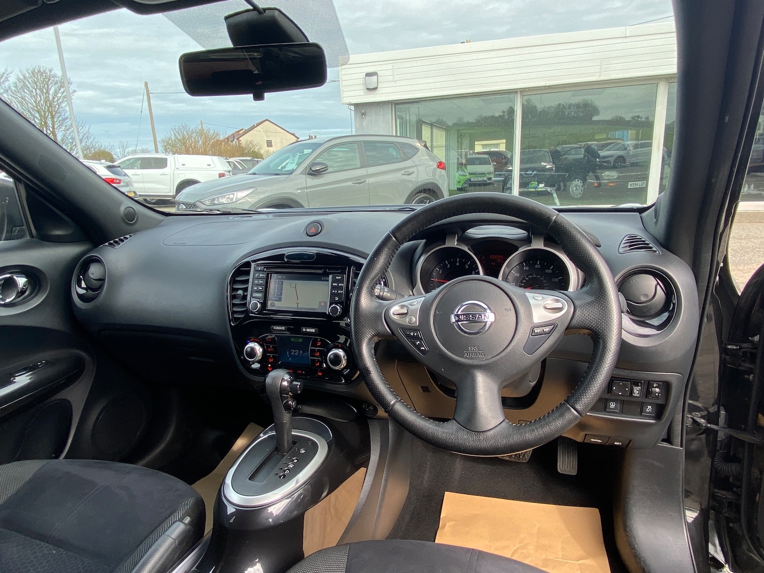 Used Nissan Juke 2015 for sale - 78029069: Photo 12