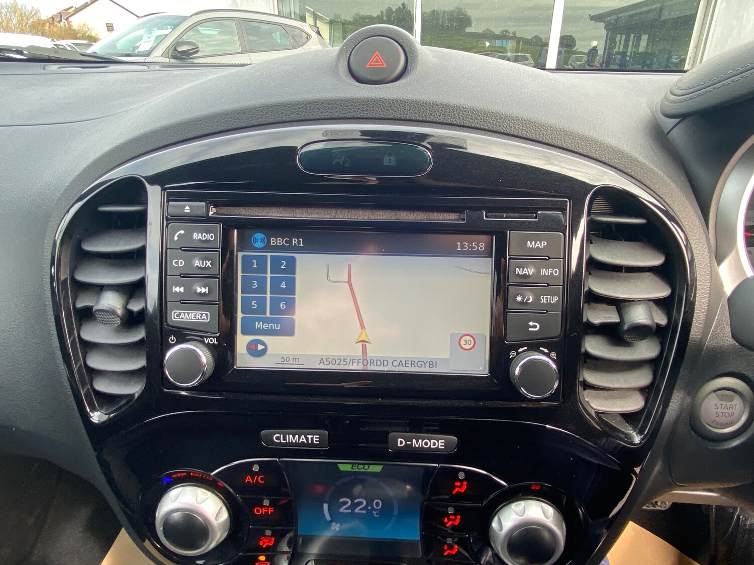 Used Nissan Juke 2015 for sale - 78029069: Photo 14