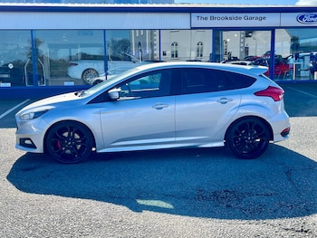 Used Ford Focus 2017 for sale - 77795213: Photo