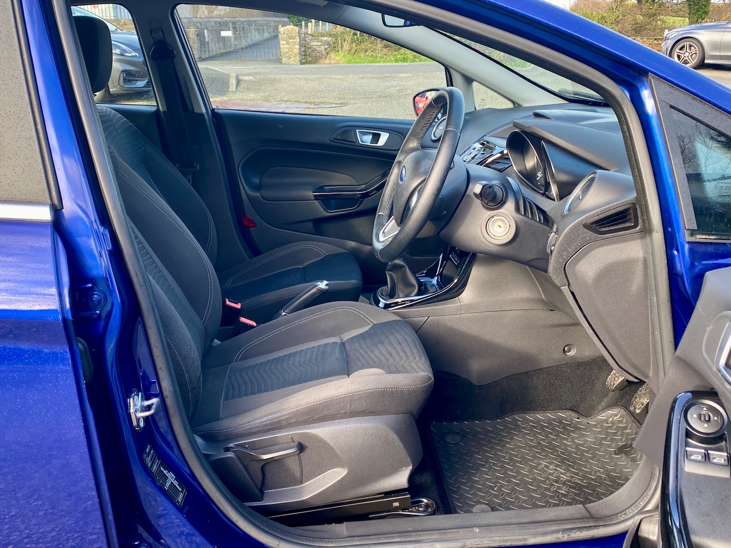 Used Ford Fiesta 2017 for sale - 76429498: Photo 11