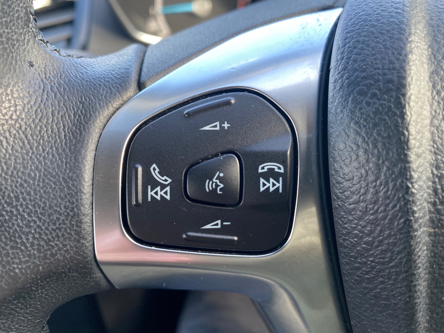 Used Ford Fiesta 2017 for sale - 76429498: Photo 15