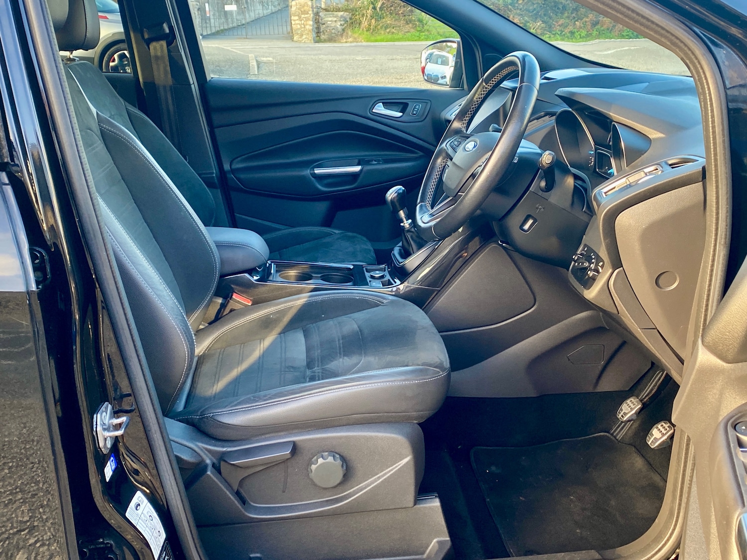 Used Ford Kuga 2016 for sale - 76324580: Photo 12