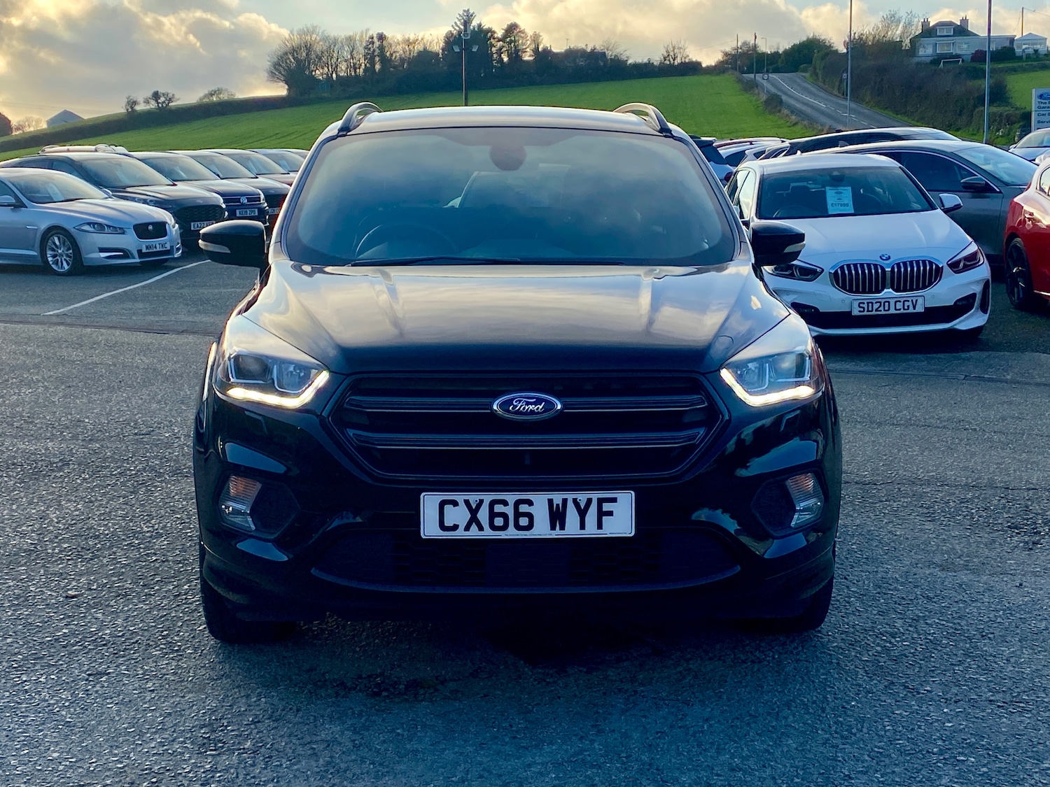 Used Ford Kuga 2016 for sale - 76324580: Photo 2