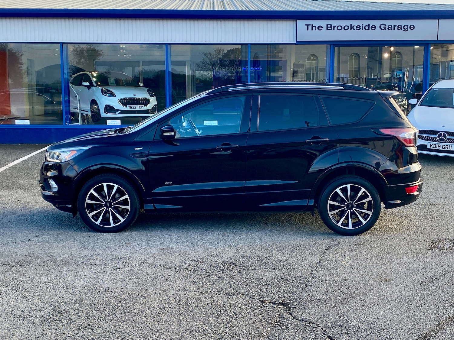 Used Ford Kuga 2016 for sale - 76324580: Photo 4