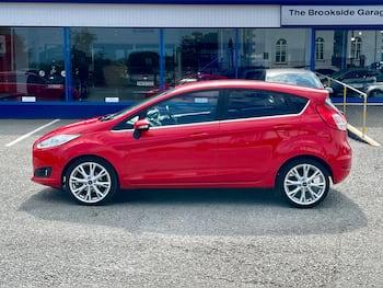 Used Ford Fiesta 2016 for sale - 79582344: Photo