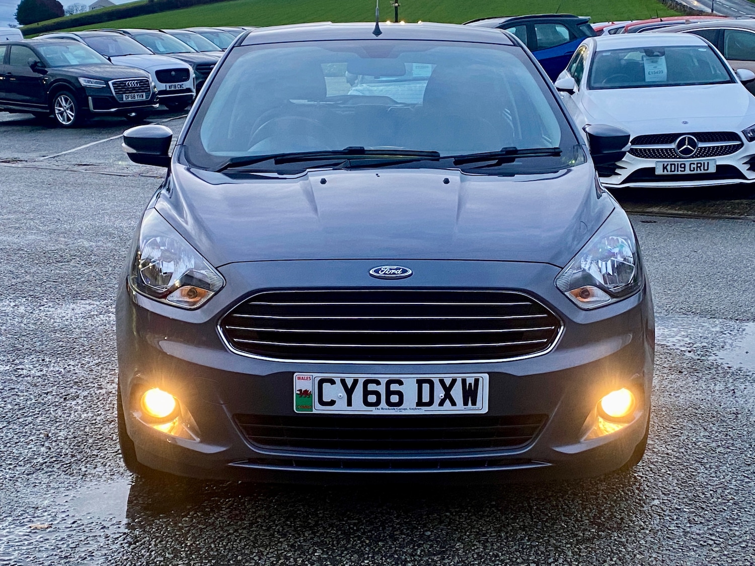 Used Ford Ka+ 2017 for sale - 76836557: Photo 2
