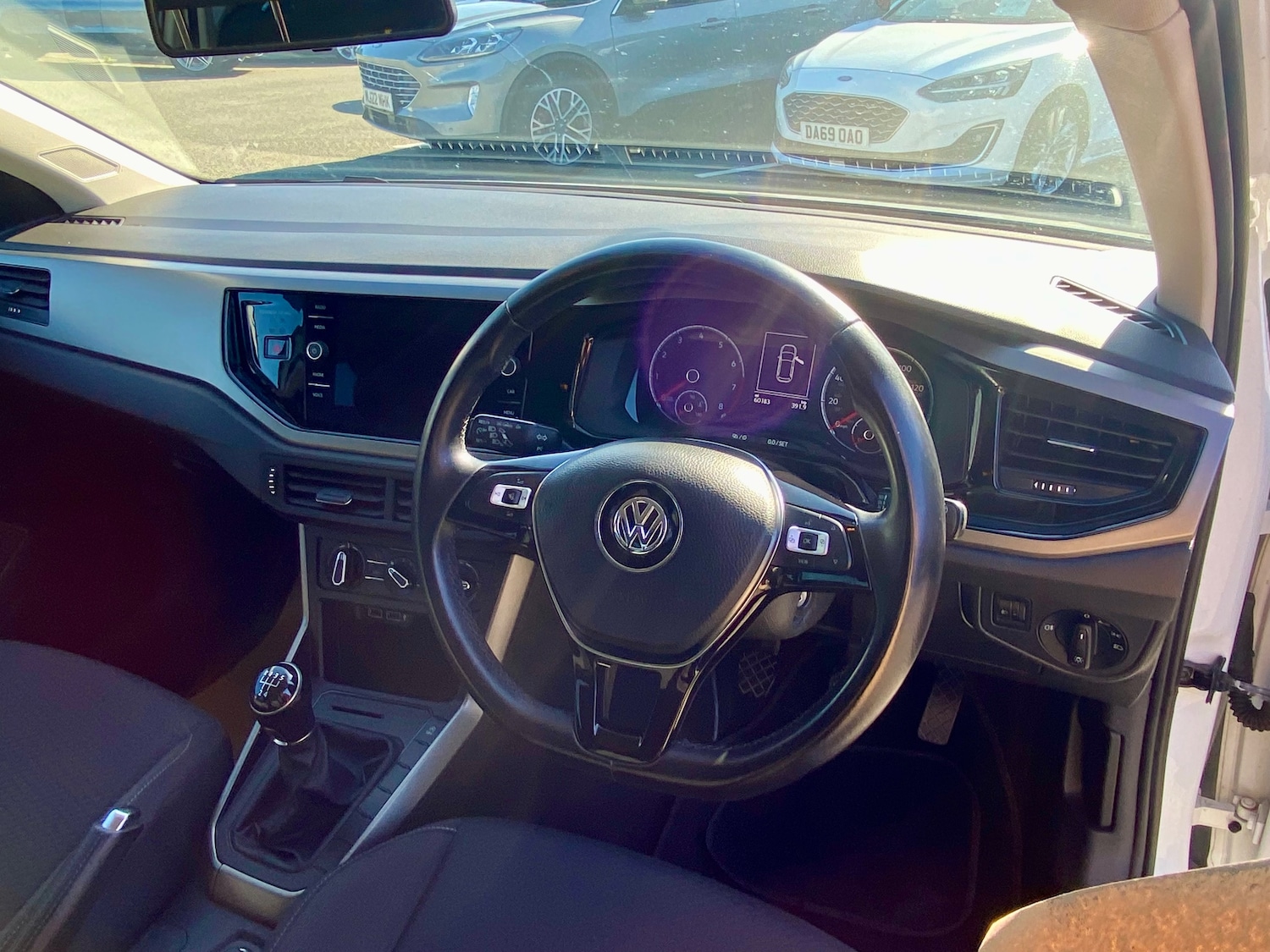 Used Volkswagen Polo for sale - 78107101: Photo 10