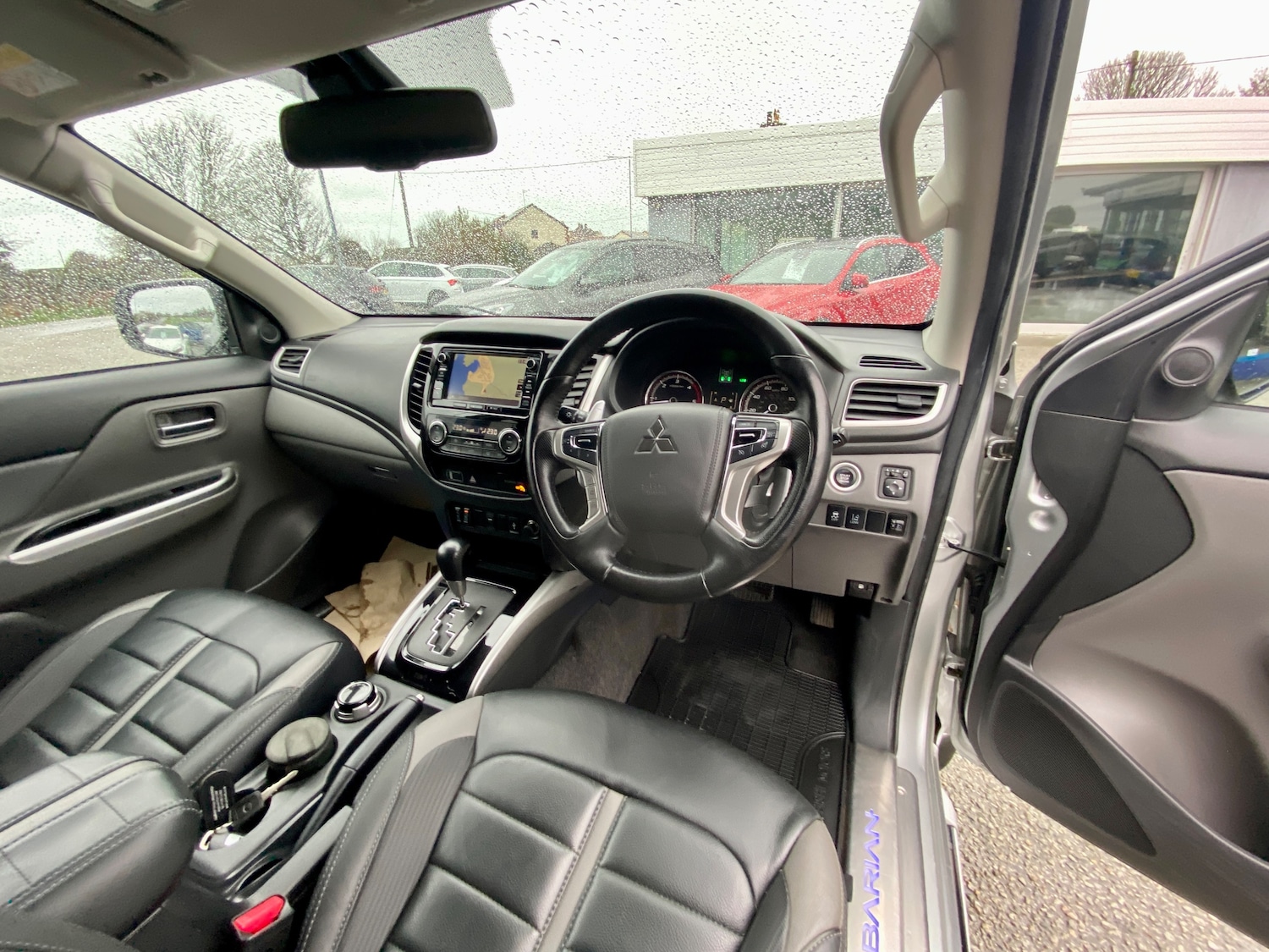 Used Mitsubishi L200 2017 for sale - 76581277: Photo 9