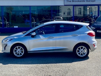 Used Ford Fiesta 2018 for sale - 78289185: Photo