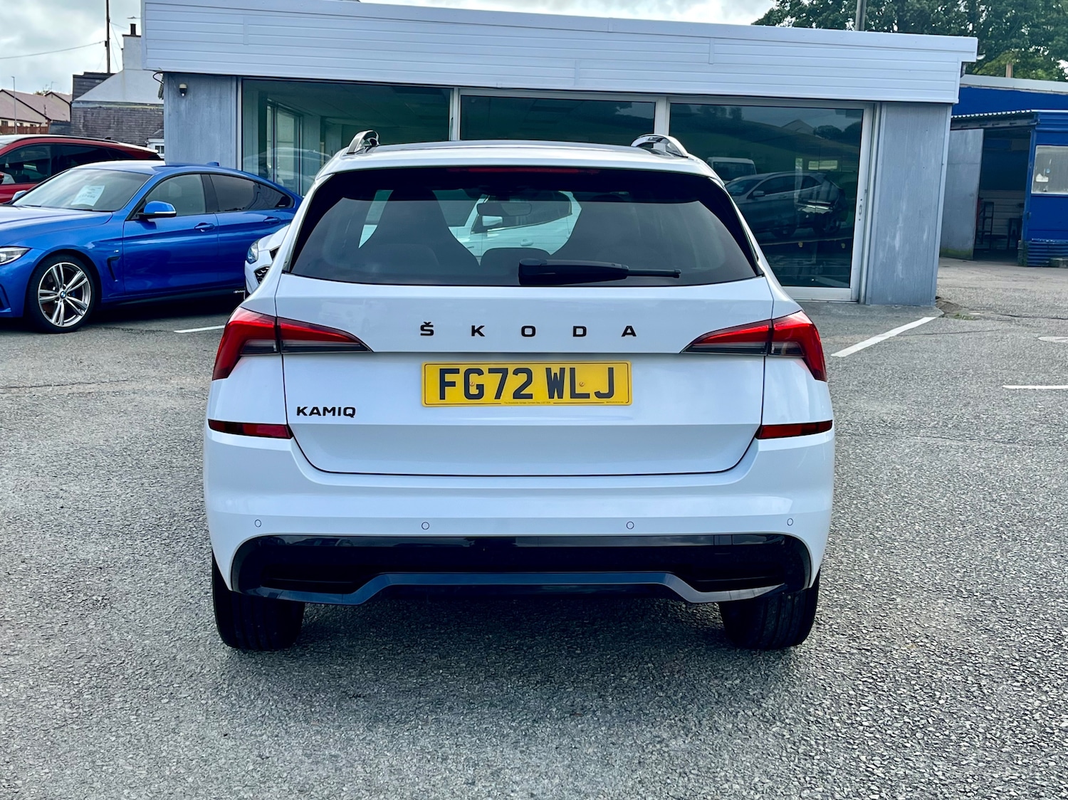 Vehicle 6