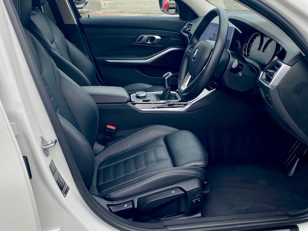 Used BMW 3 Series 2019 for sale - 76236881: Photo 11