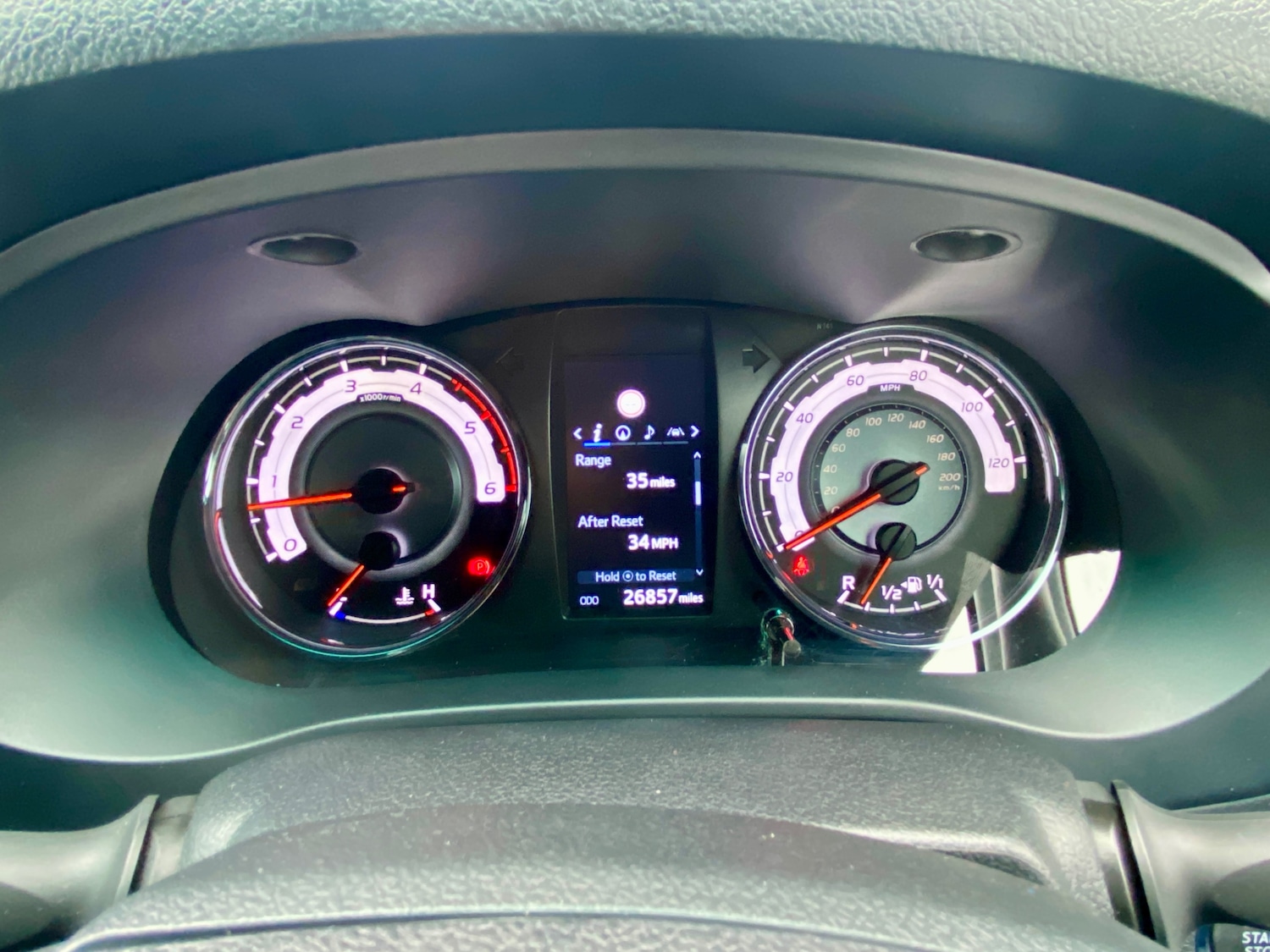 Used Toyota Hilux 2020 for sale - 77506121: Photo 14