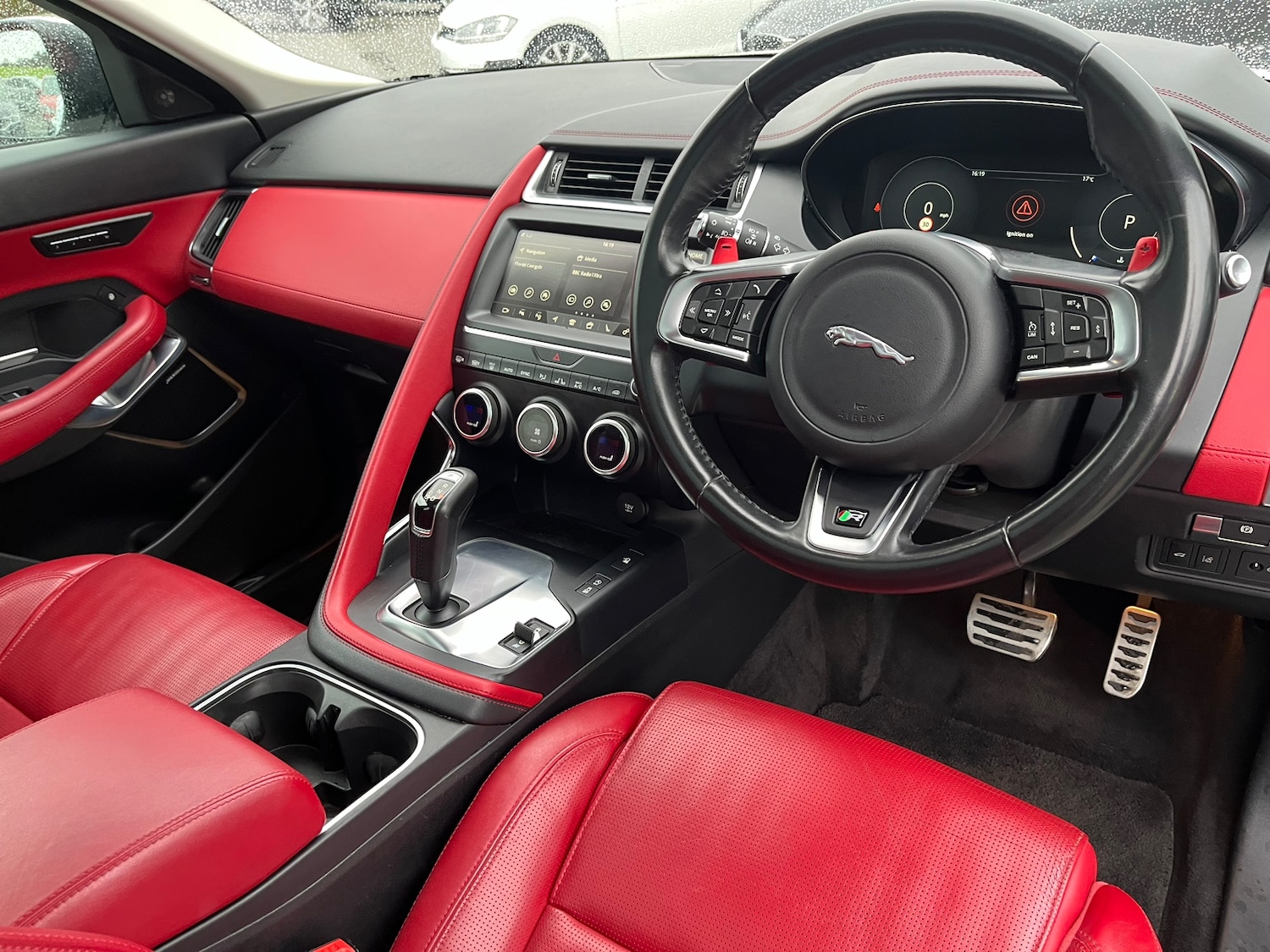 Used Jaguar E-Pace for sale - 76236848: Photo 11