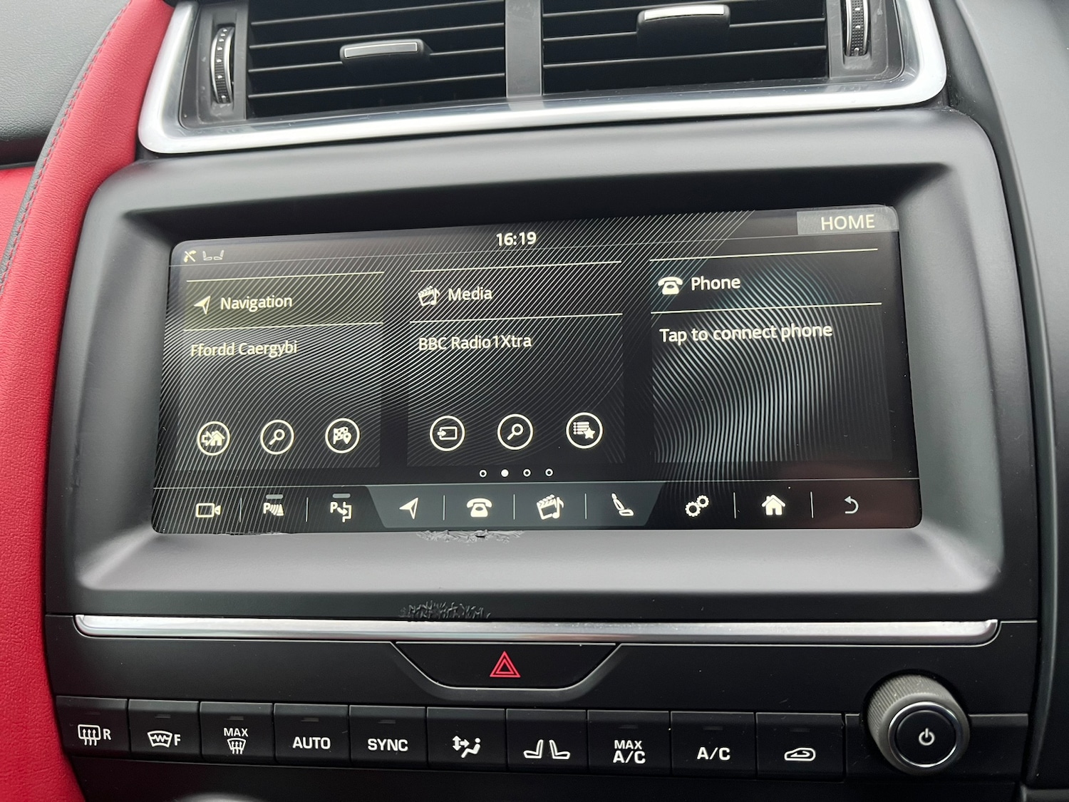 Used Jaguar E-Pace for sale - 76236848: Photo 14