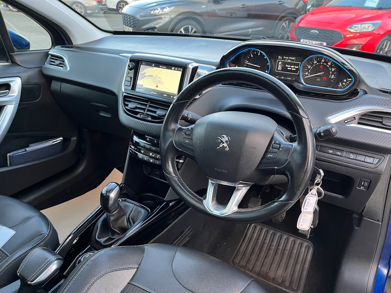Used Peugeot 2008 2019 for sale - 76369147: Photo 9