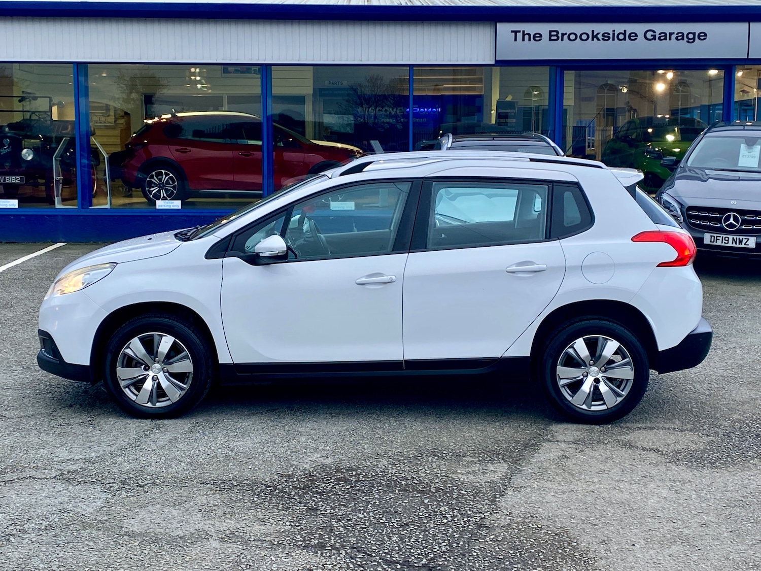 Used Peugeot 2008 for sale - 77310915: Photo 4