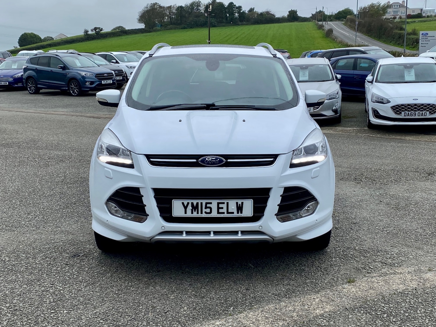 Used Ford Kuga 2015 for sale - 76697814: Photo 2