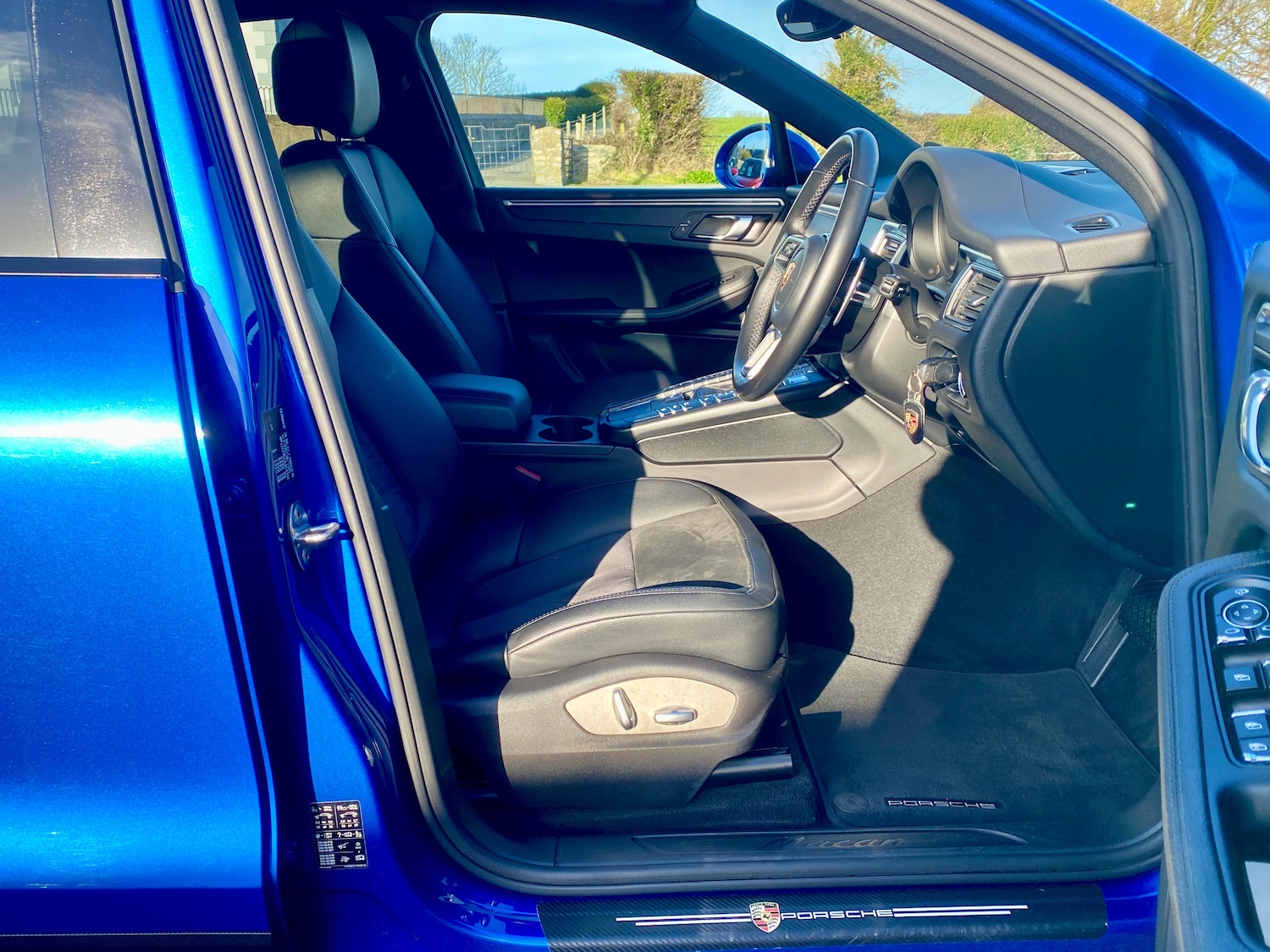 Used Porsche Macan 2018 for sale - 77355209: Photo 11